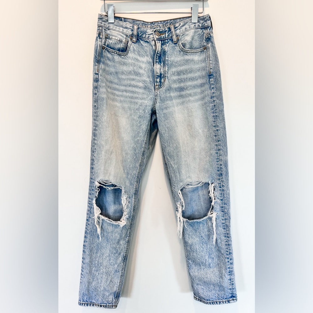 American Eagle Mom Jeans in Light Denim